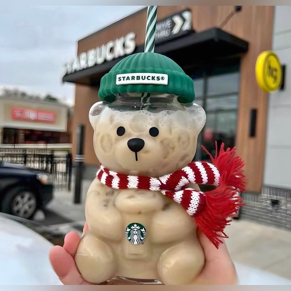 Starbucks Bearista Bear Cup AUTHENTIC.